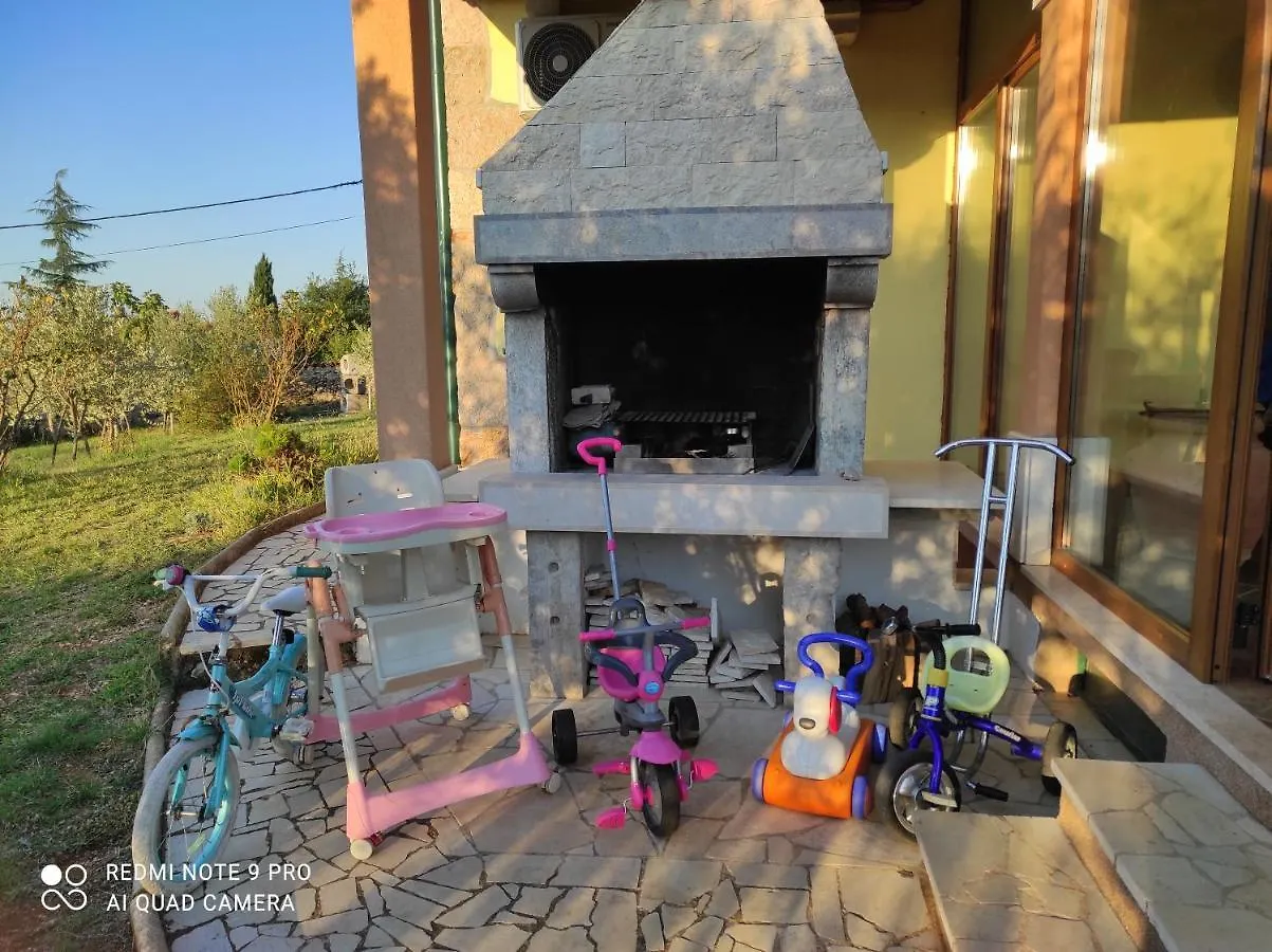 Dobrinj House Kras 빌라 펜션