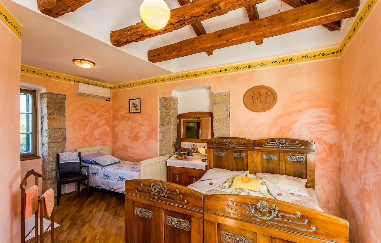 Dobrinj House Kras 빌라 0*,